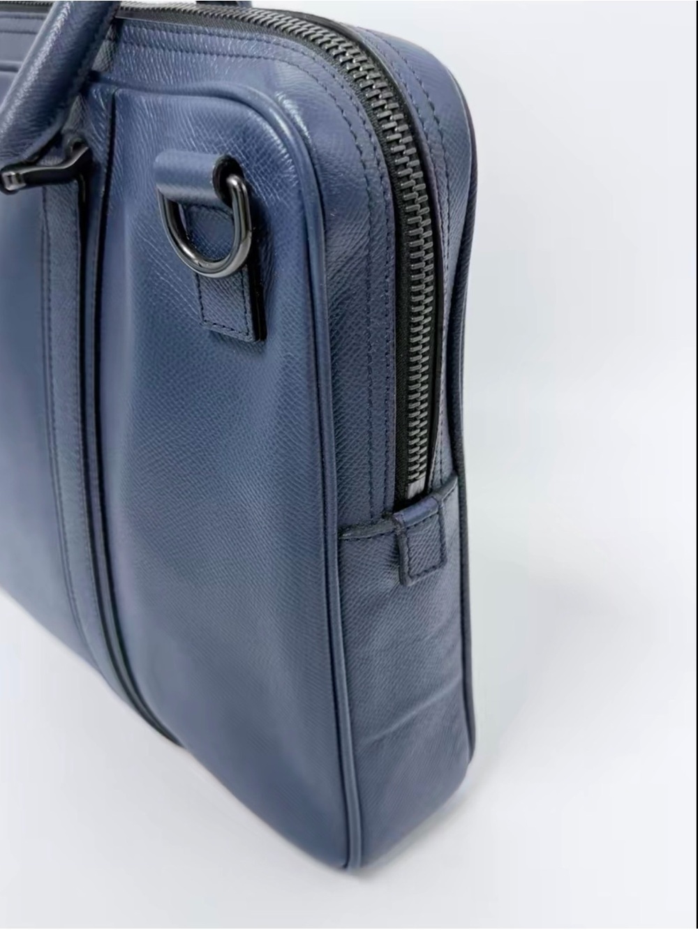 Burberry Navy Leather Laptop Briefcase with Black Detachable Strap - Picture 4 of 7